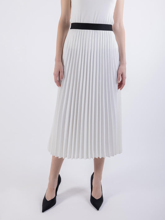 2301001- تنورة ميدي مطوية بطبعة زهور