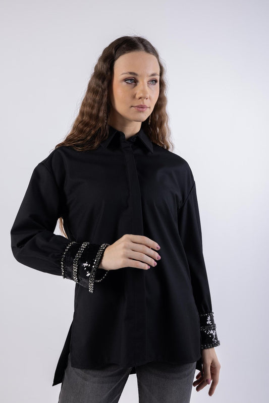 Embellished Metallic Asymmetrical  Hem Shirt\قميص مطروح معدني غير متماثل