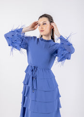 فستان ماكسي سادة بتفاصيل كشكش وريش\ف يسكام ةداس ليصافتب ةشكشك ش