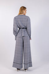 بنطلون واسع الساق متعدد الألوان بنقشة مونوجرام