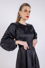 فستان جاكار مزهر بقصة A