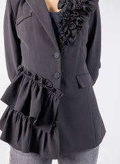 2403195-بليزر سادة بلمسات كشكش غير متماثلة