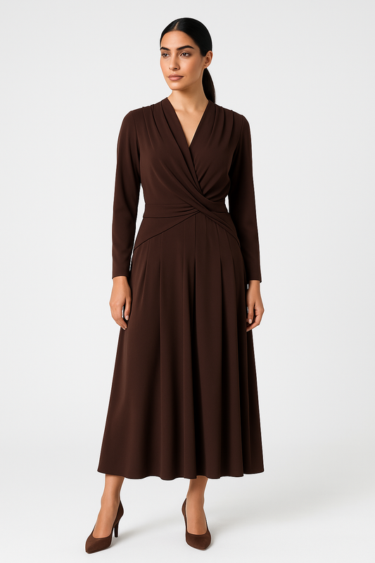 Pleated Long Dress with Twisted Waist Detail – Elegant Full-Length Silhouette
