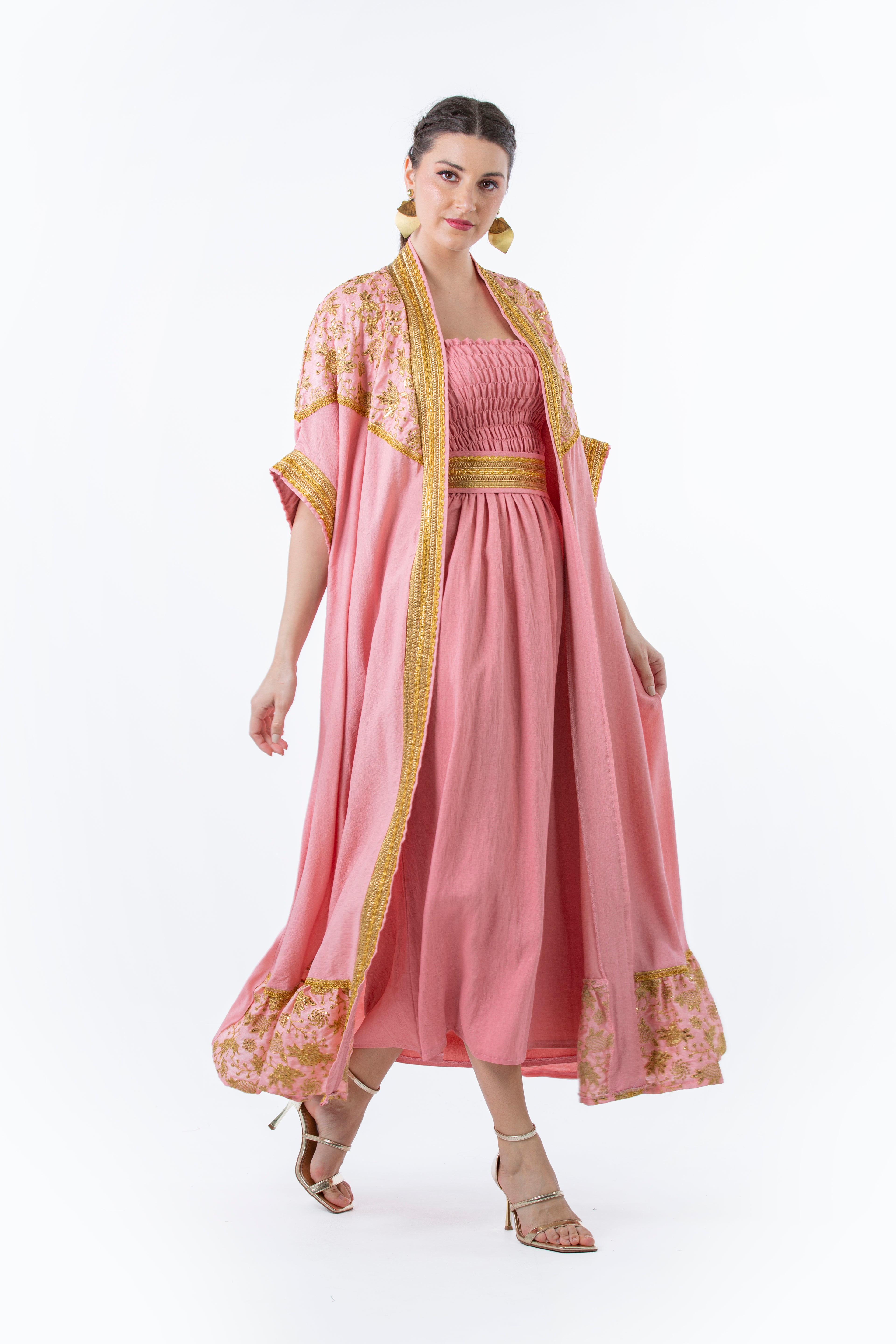 2341079-Traditional Dress - Montania Shop