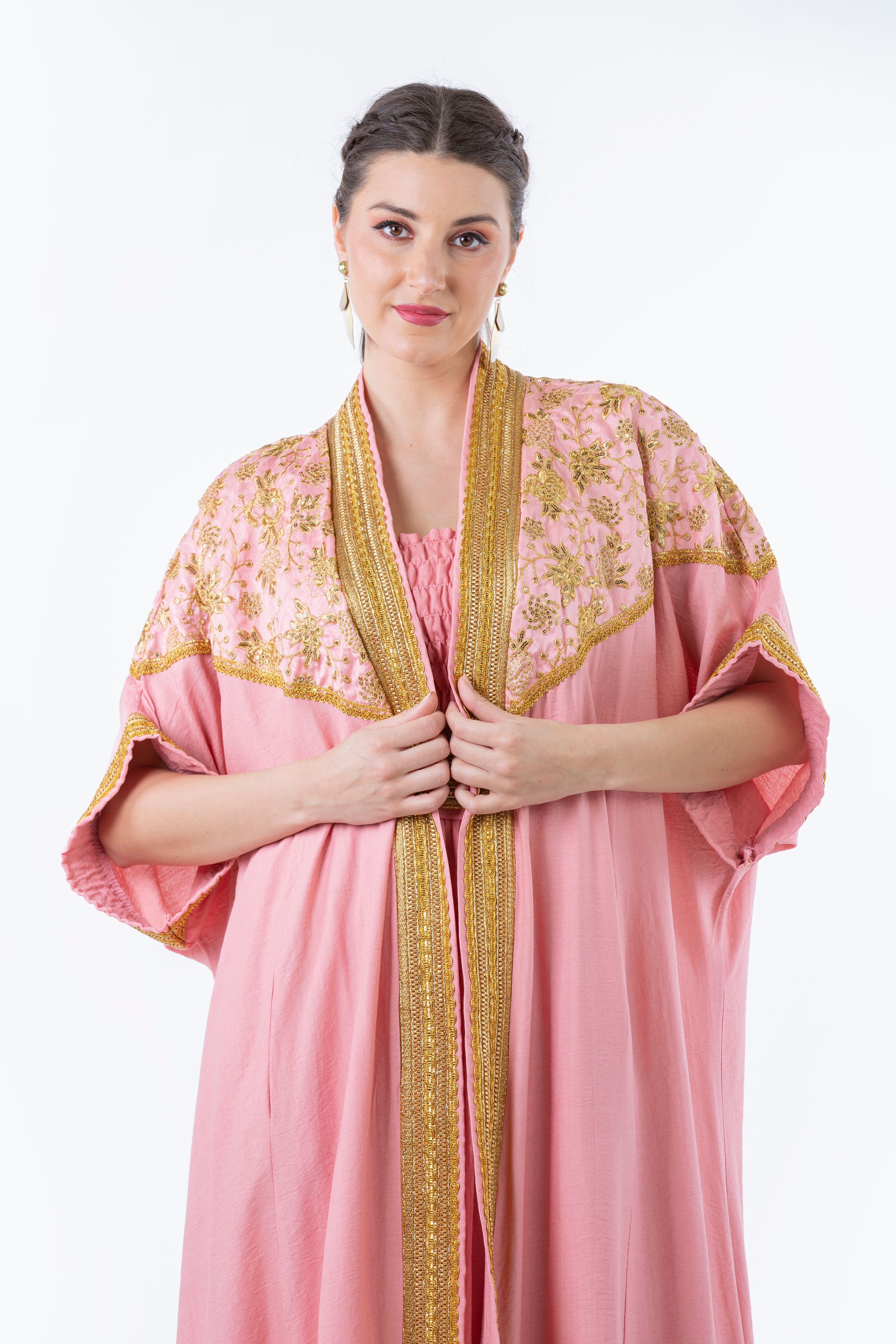 2341079-Traditional Dress - Montania Shop