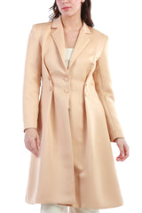 جاكيت بليزر طويل بقصة أنيقة وتفاصيل أزرار مزدوجة