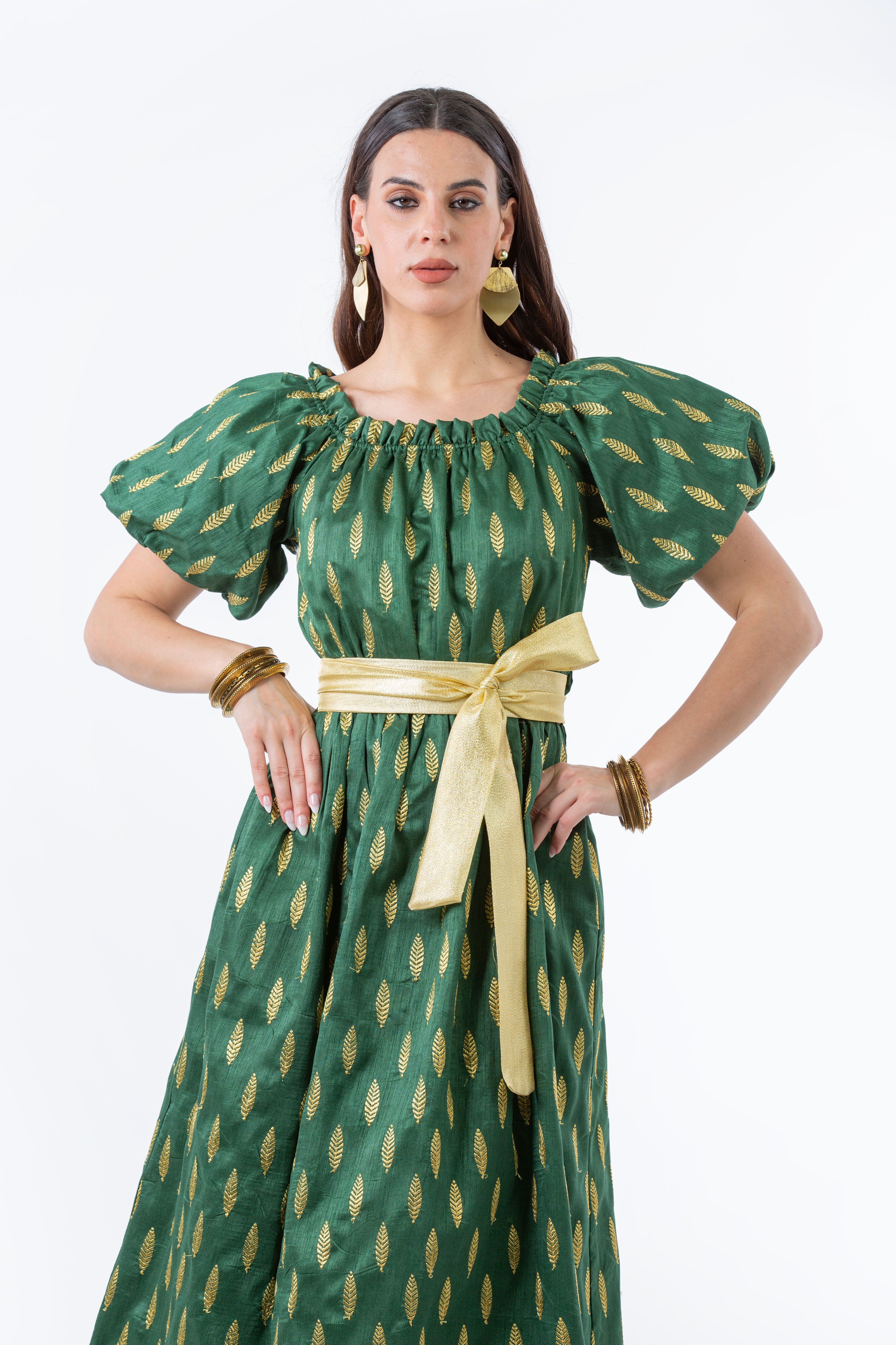 2441004-Traditional Dress - Montania Shop