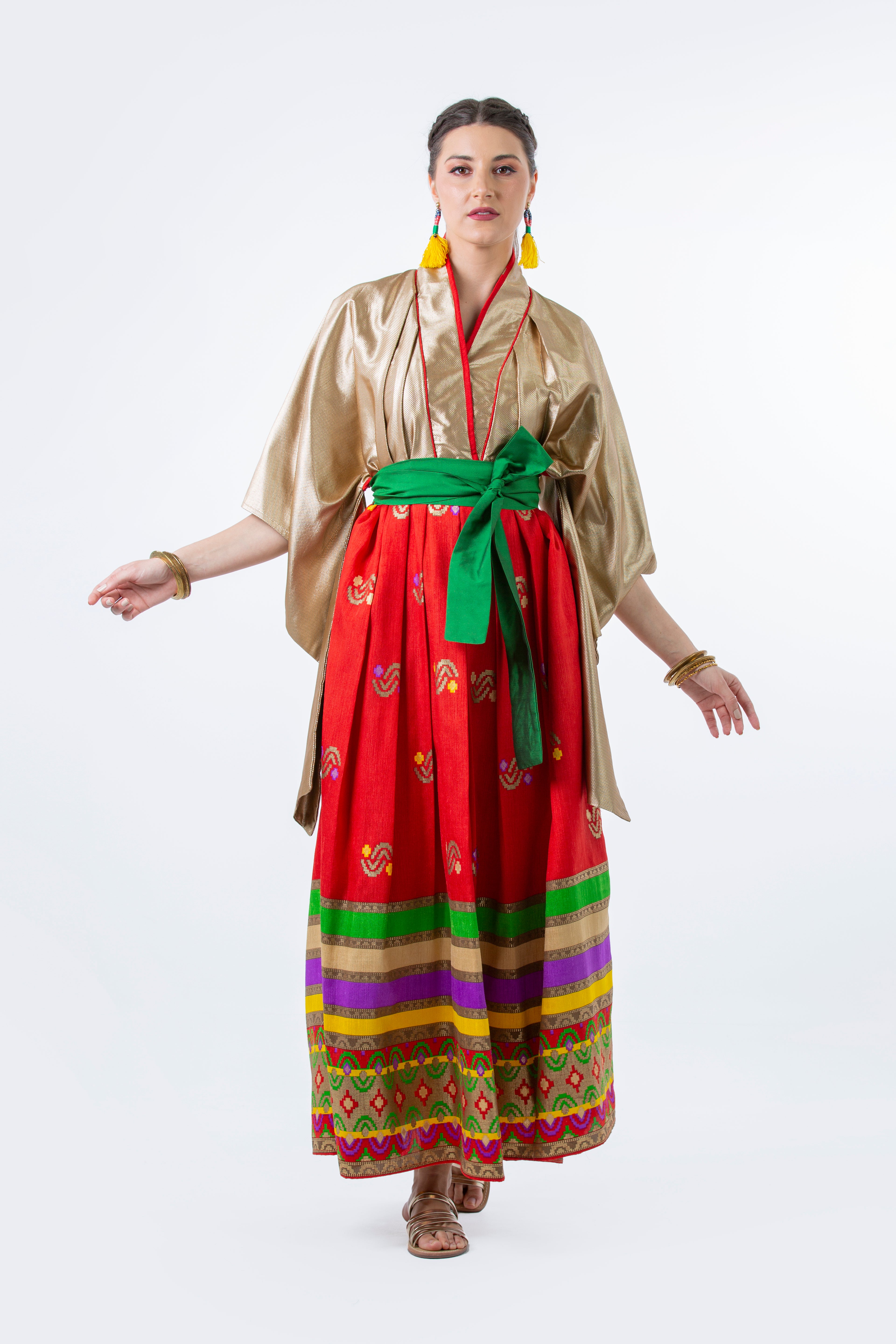 2441005-Traditional Dress - Montania Shop