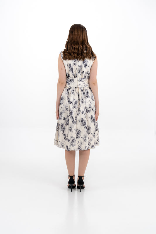 Elegant Sleeveless Floral Midi Dress
