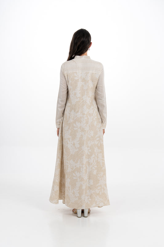 فستان ماكسي بخطوط طولية وياقة ماندرين ونقشة زهور جانبية