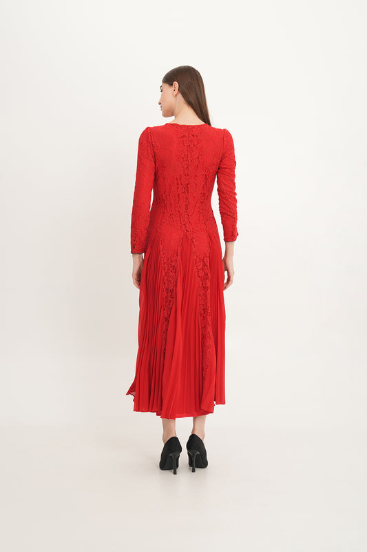 Elegant Lace & Pleated Chiffon Gown with Crystal Neckline