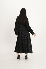 فستان ماكسي بقصة A وخامة جاكار مزينة