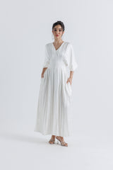 فستان ساتان مطوي بحافة غير متساوية