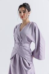 فستان ماكسي ساتان بتصميم لف أنيق