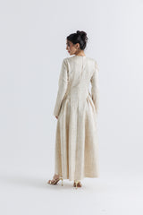 فستان واسع بنقشة بارزة وتطريز زهور