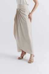 تنورة ماكسي بقصة توليب وطيات أمامية