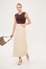 تنورة ماكسي بتصميم A