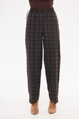 بنطلون منقوش بقصة مستقيمة