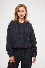 سترة بومبر منقوشة بأزرار