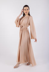 Pleated Rose Waist Belt Solid Dress\ ناتسف هداس مازحب يدرو يوطم ىلع رصخلا