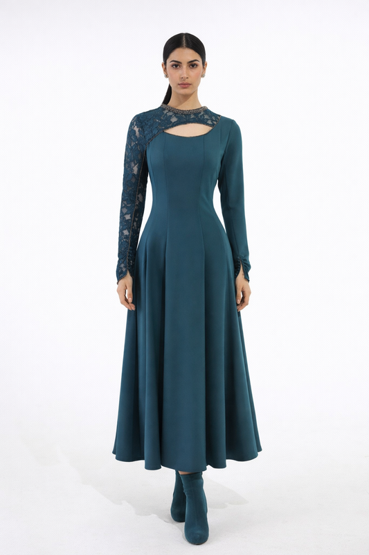 فستان ماكسي بكم دانتيل مزخرف