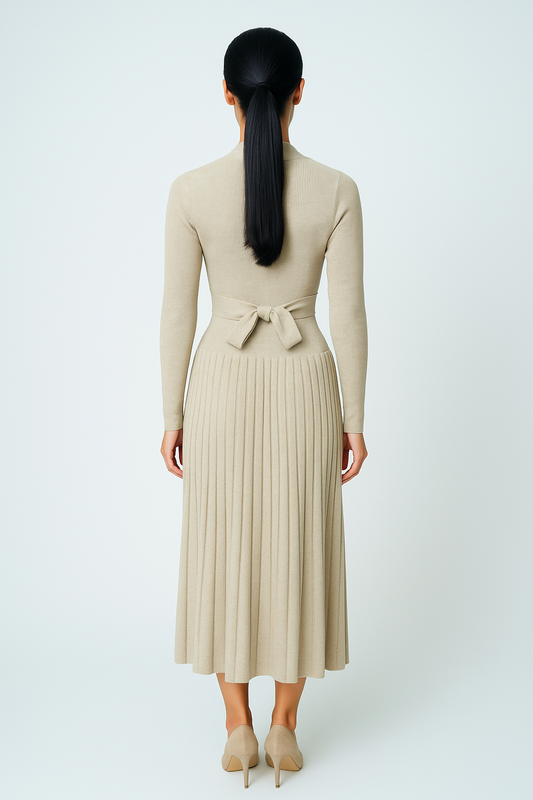 فستان نسائي بفتحة رقبة V وتنورة بليسيه من قماش يشبه الكشمير