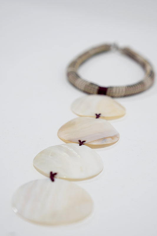 Elegant Layered Shell Pendant Necklace