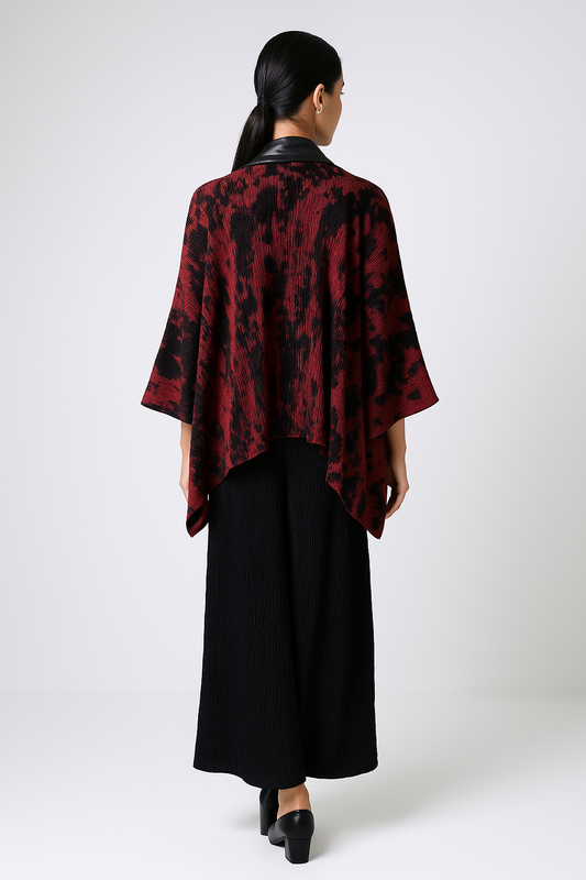 كيمونو مطبوع بياقة جلد صناعي