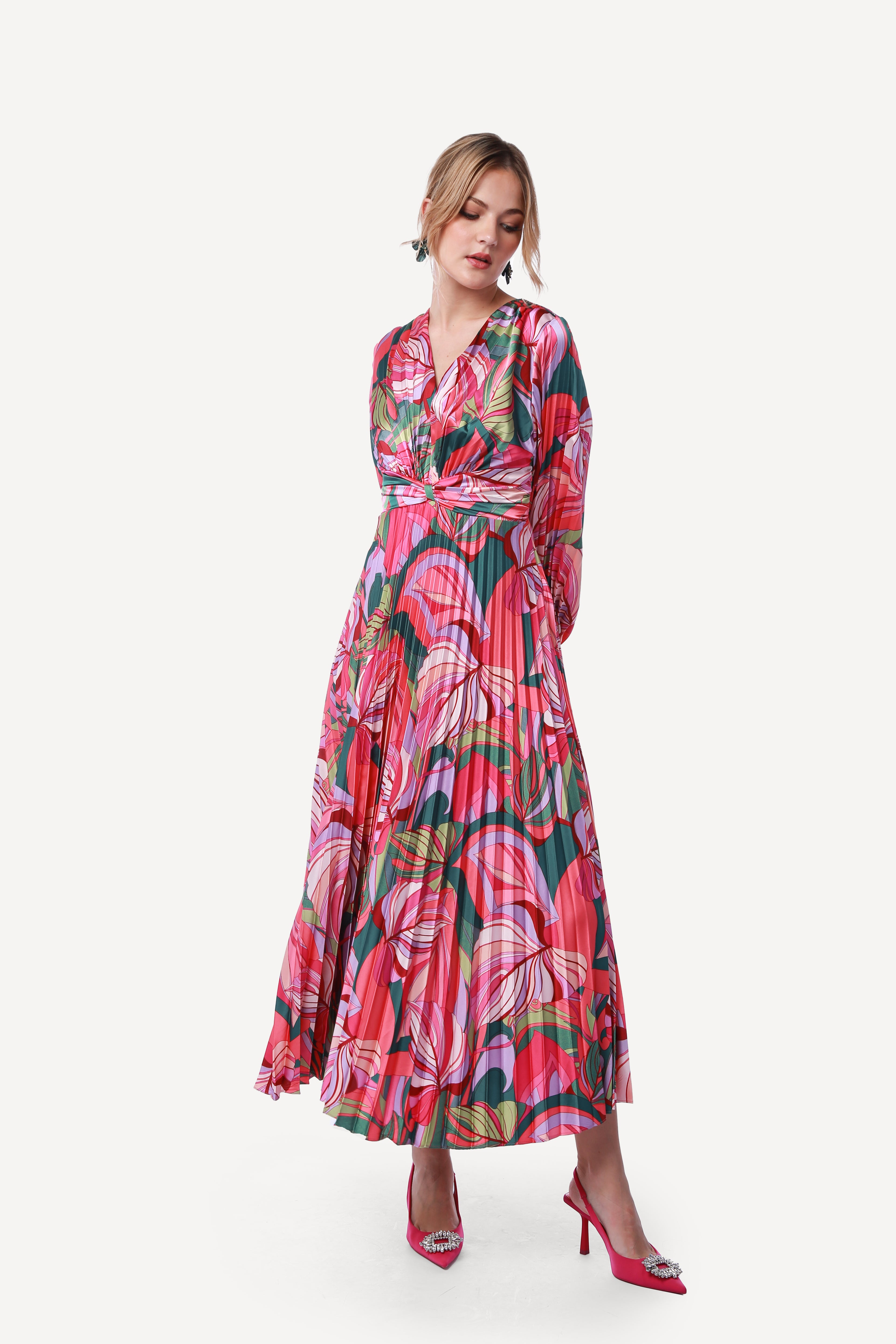 2343009- Printed Pleated Maxi Dress - Montania Shop
