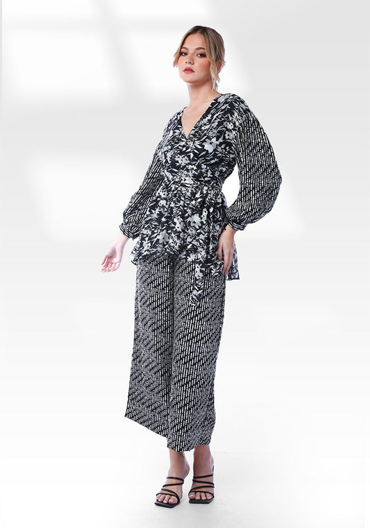 2305002-  Poplin Wrap Blouse - Montania Shop